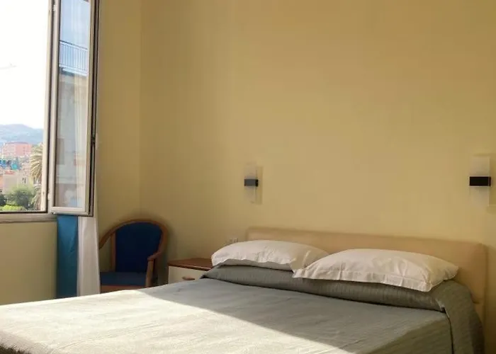 Savoy Hotel Varazze