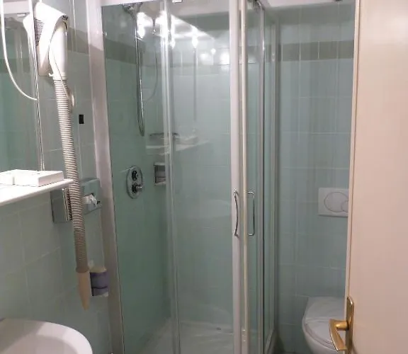 Savoy 3*