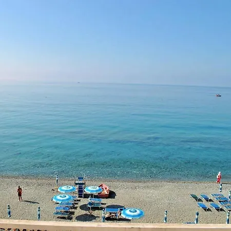 Hotel Savoy Varazze